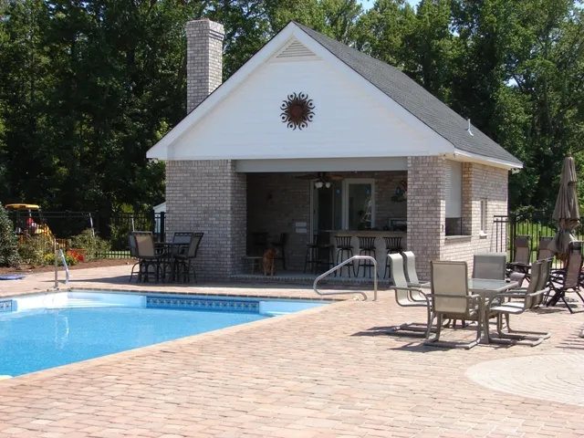 barracuda-security-pool-house-open